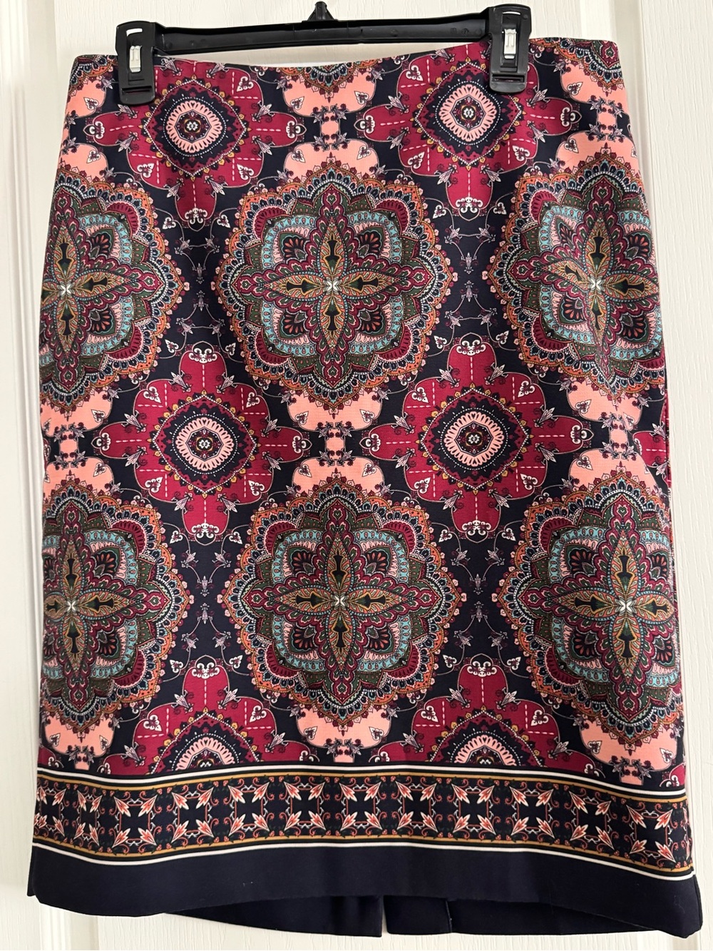 Talbots Multi-Colored Medallion Pencil Skirt — Pink & Navy